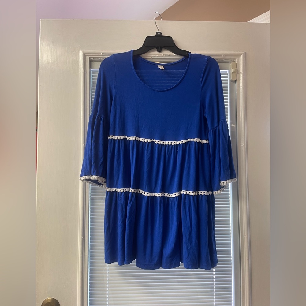 Women’s dress